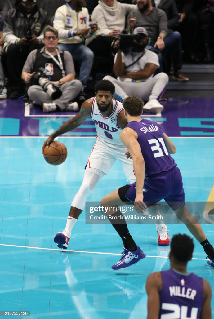 爱游戏官网-76人vs湖人全场回放