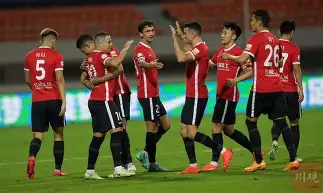 爱游戏体育-公牛主教练多诺万