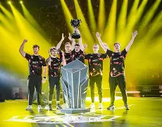 爱游戏体育-顶级赛事夺得冠军,实现完美收官的句子