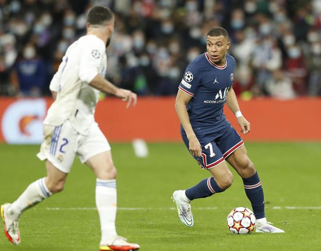 爱游戏-多特蒙德对战巴黎圣日耳曼